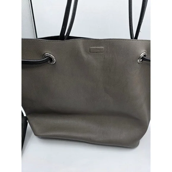 Calvin Klein Grey Leather Purse Tote Bag with Matching Pouch Magntic Closure /RR - Picture 7 of 9